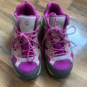 Merrell Moab 2  Youth Size5.5 Paloma/Berry Hiking Shoe-Boot EUC